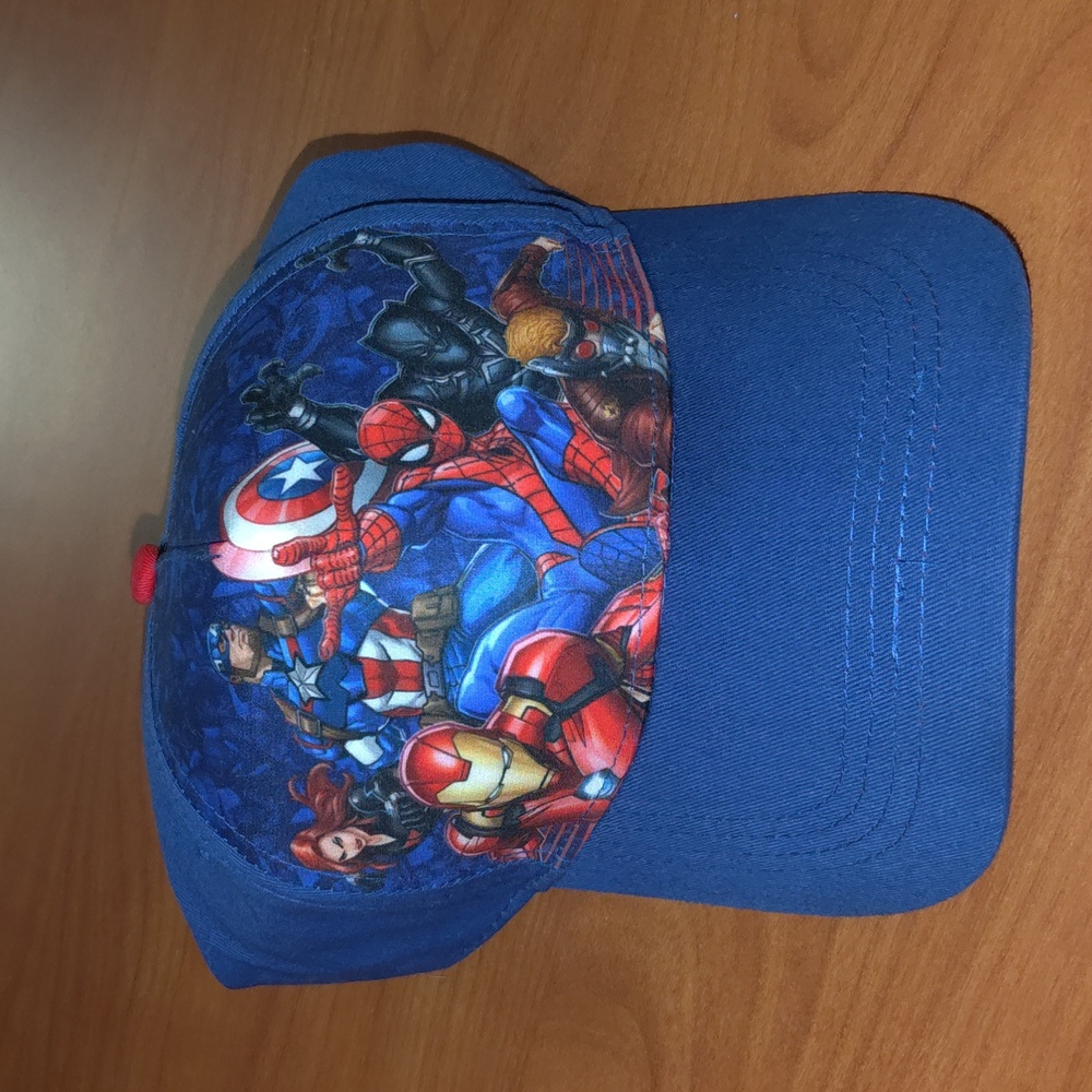 Marvel Avengers Graphics Snapback Baseball Kid's Hat 8+ L-XL NWT